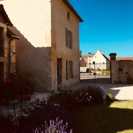 Le Logis, Normand * Epaney