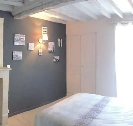 Le Logis, Normand
